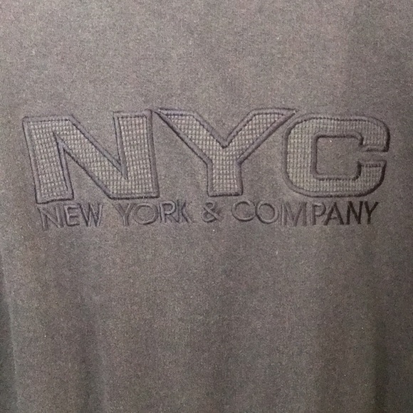 NY&CO SWEATSHIRT DARK BLUE SIZE XL IN GREAT CONDITION! - Picture 2 of 4